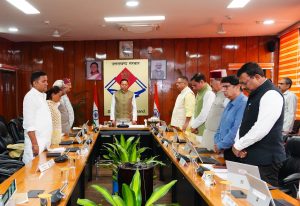 धामी कैबिनेट के बड़े फैसले: उपनल कर्मचारियों को मिली बड़ी सौगात, उत्तराखंड पूर्ण साक्षर राज्य घोषित